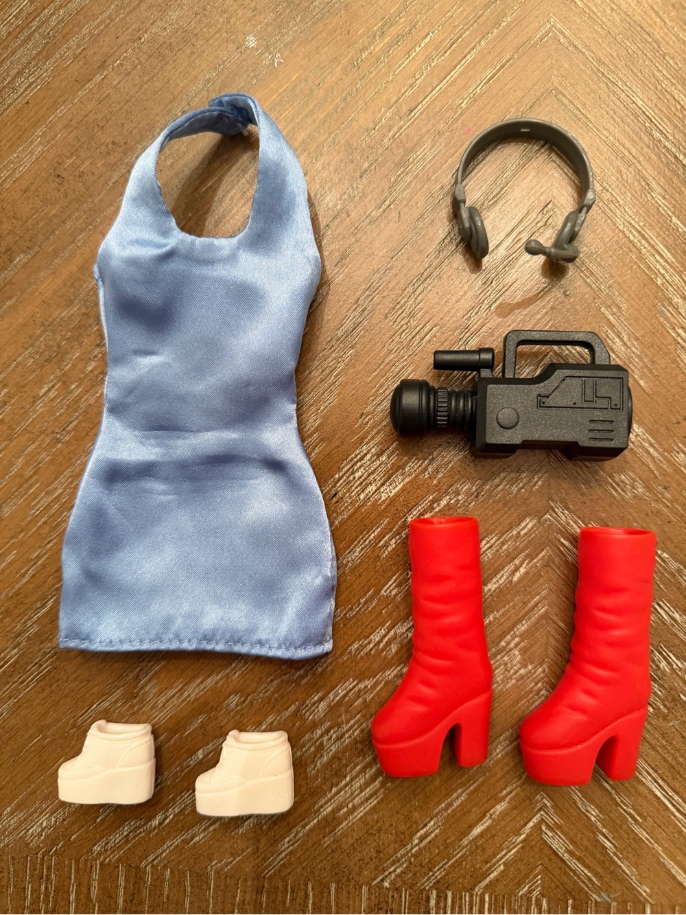 1998 Vintage Galoob Spice Girl Figurine Doll Outfits & Accessories bundle